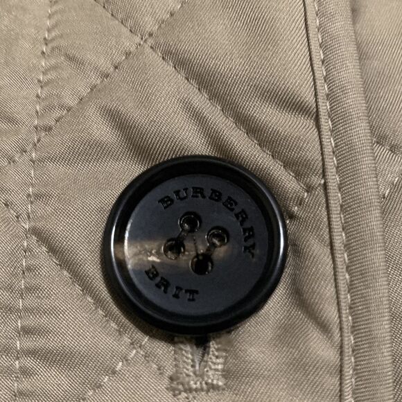 Authentic Burberry Tan Quilted Puffer Jacket - Picture 5 of 14